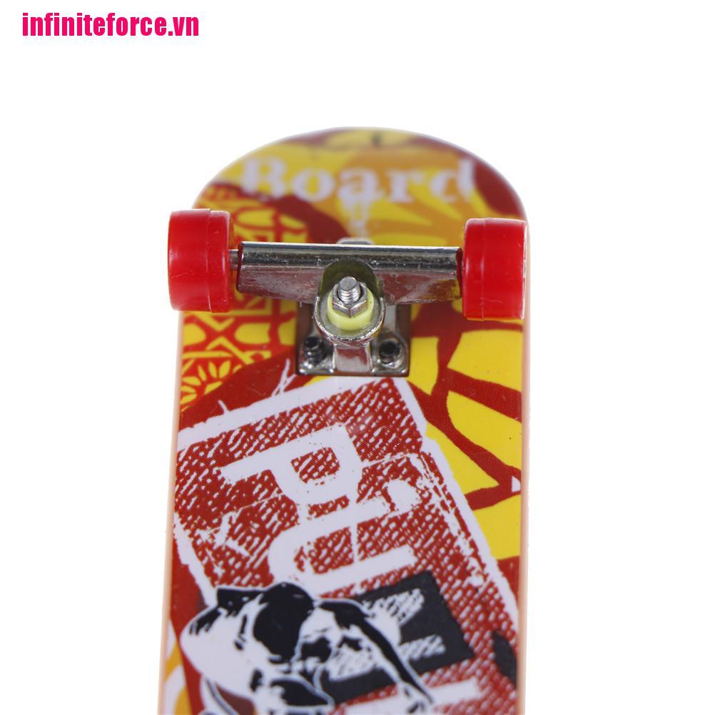 Dép Nhựa Xỏ Ngón Thiết Kế Xinh Xắn Hợp Thời Trang