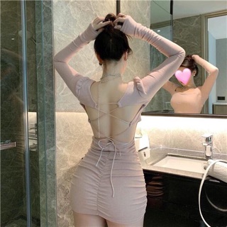 Đầm body đan dây lưng tay dài