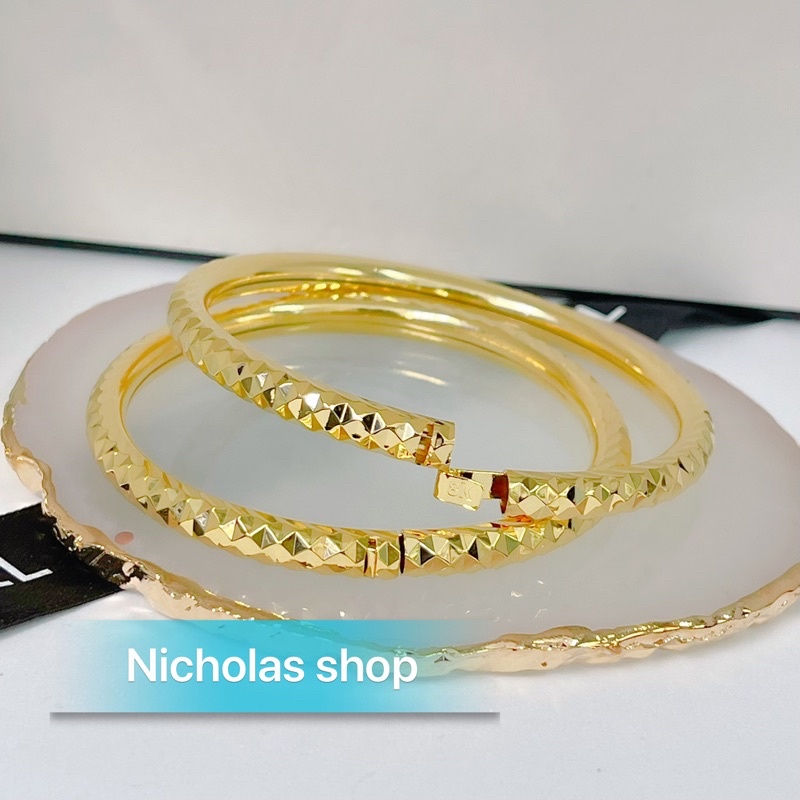 2 Vòng tay khoá bấm mạ vàng