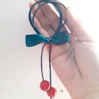 Cột tóc hoa rơi Hàn Quốc cherry đỏ 2 hạt