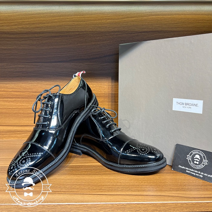 Giày Thom Browne Buộc Dây Bóng Hoa Văn