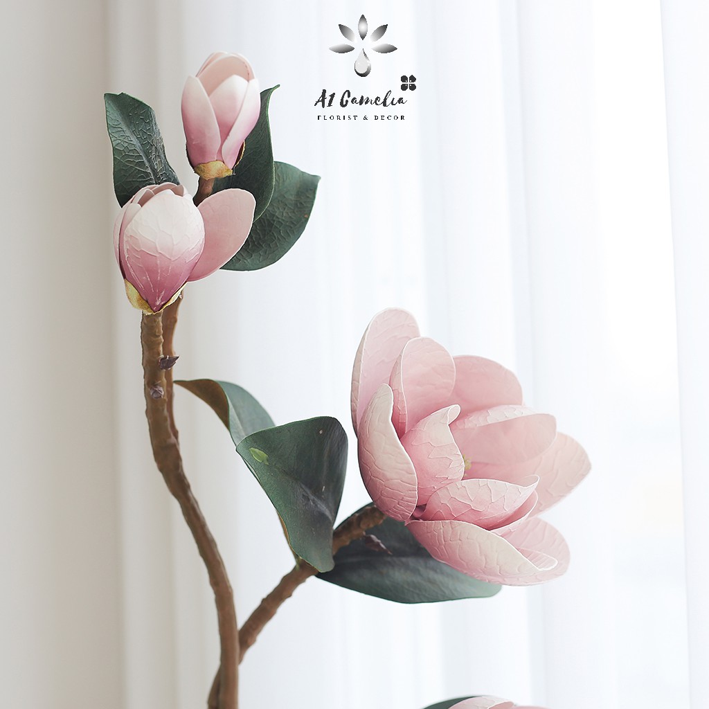 Hoa Giả - Hoa Mộc Lan Camelia +Tặng Kèm Sỏi Trắng, Cành 95cm, Cành Gồm 4 Bông Lớn, Trang Trí Decor Cực Đẹp