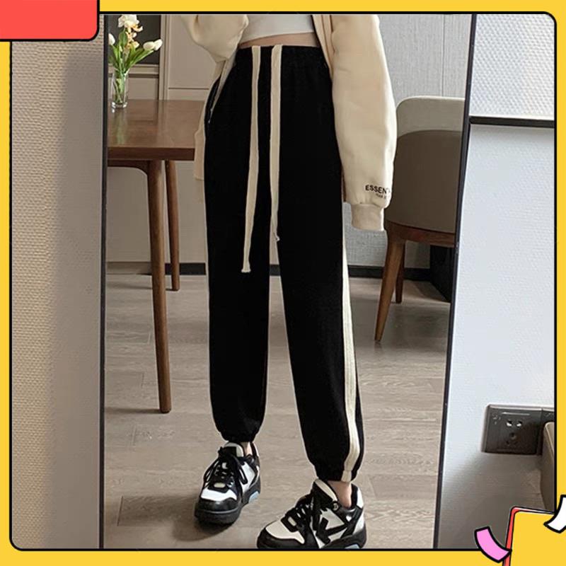 Quần Jogger Thể Thao Nữ viền sọc trắng cá tính m600