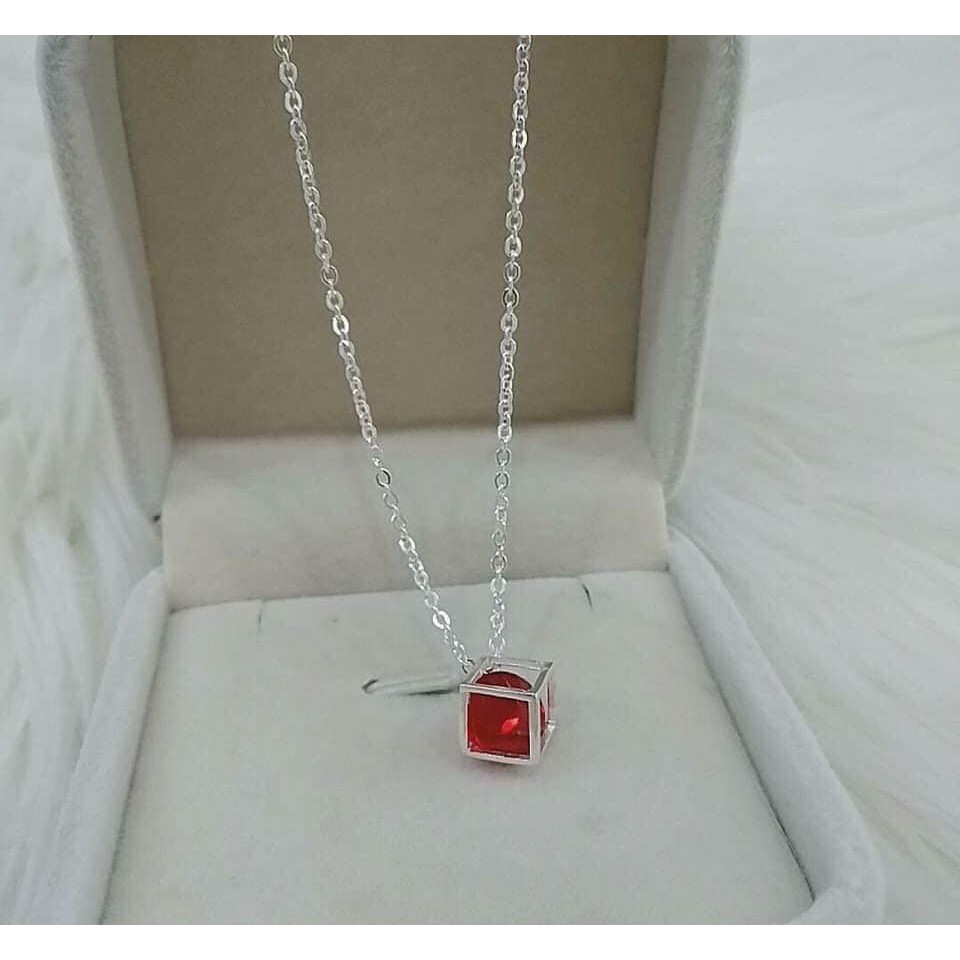 Dây Chuyền Mặt pha lê đỏ