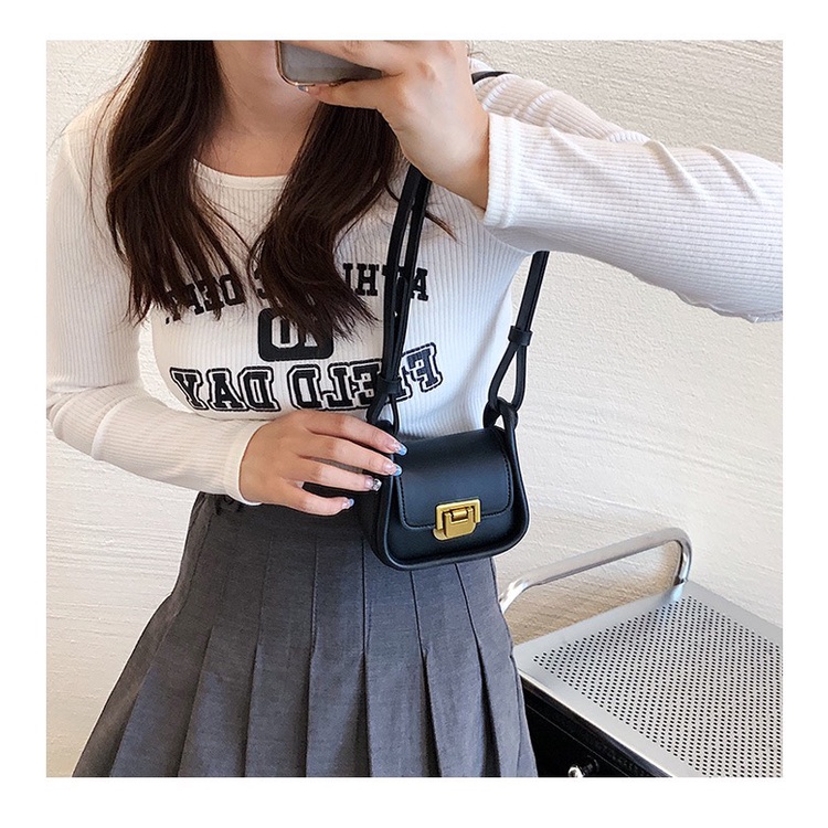 Túi xách mini đeo chéo nữ giá rẻ đẹp đi chơi phong cách thời trang hàn quốc dễ thương cute DC527