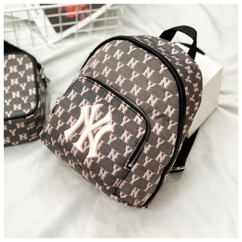 Túi Xách MLB Monogram Jacquard Hobo New York Yankees - 3ABQS012N chính hãng giá tốt
