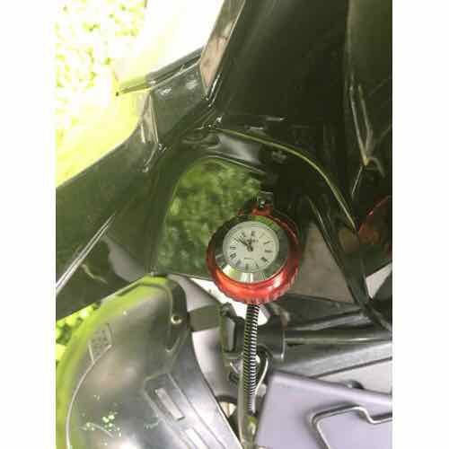 Sạc điện thoại trên xe máy kèm đồng hồ bằng nhôm - 793CD