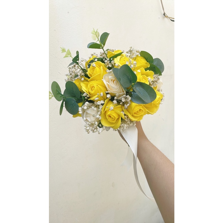 HOA CƯỚI CẦM TAY CÔ DÂU HOA HỒNG SÁP THƠM, HOA CẦM TAY CÔ DÂU XU HƯỚNG CƯỚI HIỆN ĐẠI