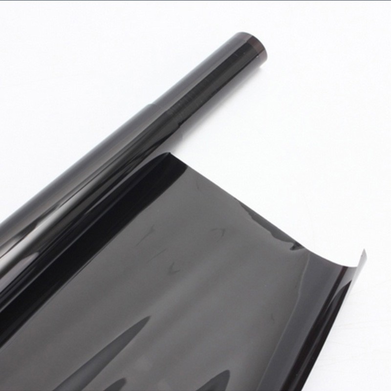 Cuộn giấy nhuộm màu đen chống nắng chất liệu VLT kích thước 300cm dán cửa kính xe hơi