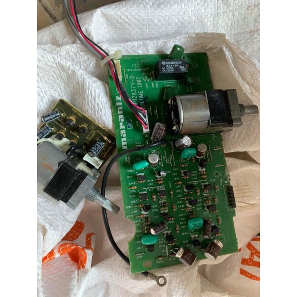 Volume đôi 50k có motor hàng dùng cho marantz