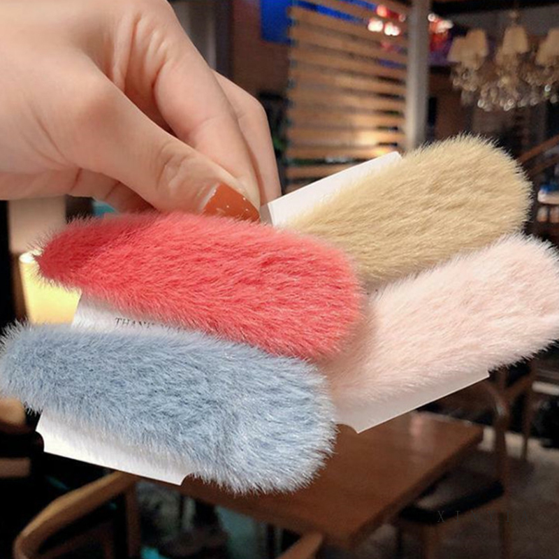 Kẹp Tóc Phối Lông Kiểu Dáng Xinh Xắn Dành Cho Bé Gái