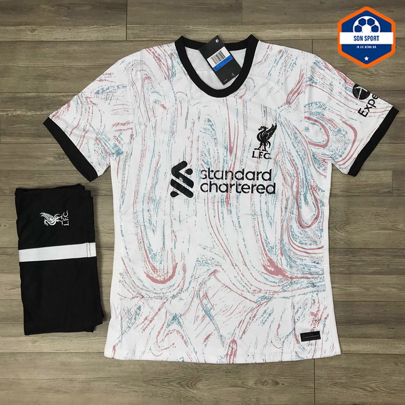 Bộ Quần Áo Thể Thao Bóng Đá CLB Liverpool trắng