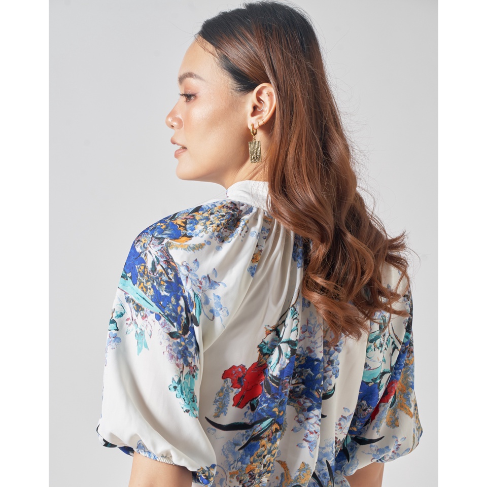 Áo Kiểu Lụa Kem Hoa F2 Fashion &amp; Freedom AK466-KH