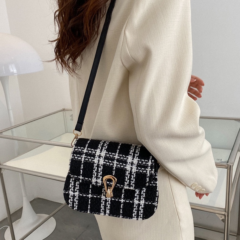 Túi Đeo Vai Họa Tiết Kẻ Sọc Đơn Giản Thời Trang Dành Cho Nữ