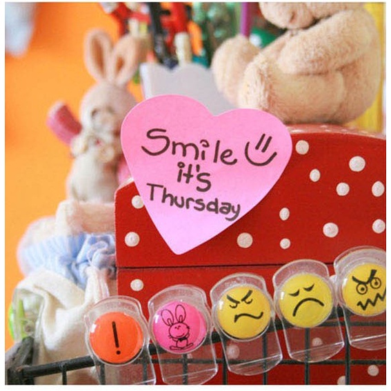 Tập giấy note ghi chú hình tim, bông hoa, nhiều hình cute dễ thương (4 màu - 100 tờ)