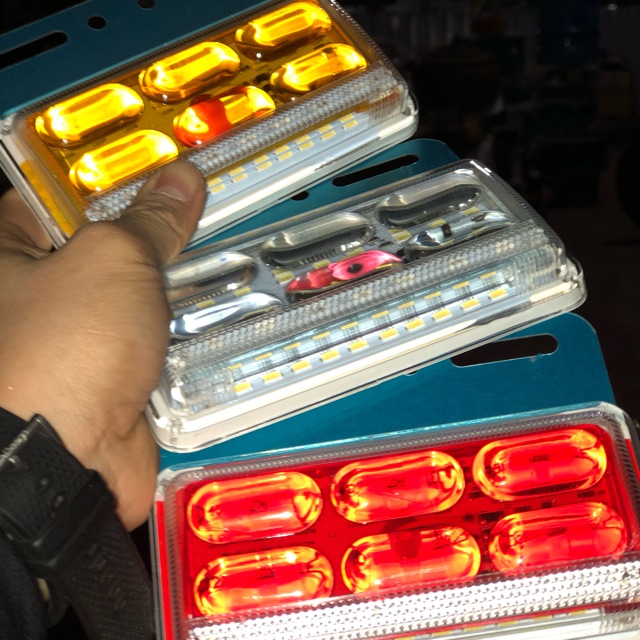 2 cái Lét sườn thế hệ mới có 12v và 24v cho anh em