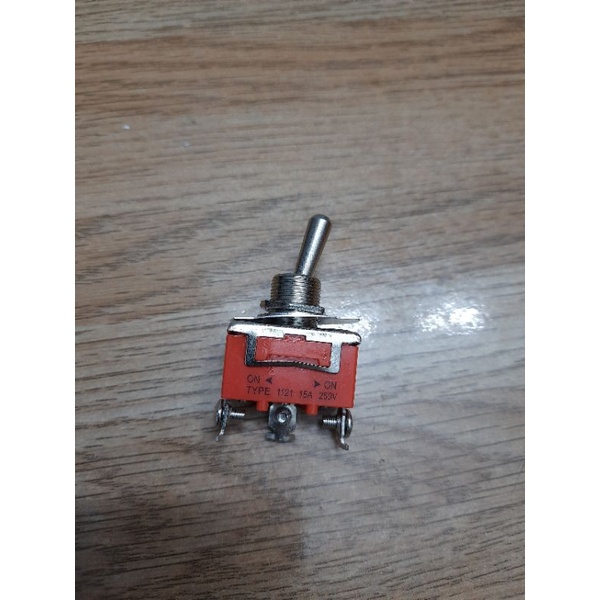 Công tắc gạt 2 chân, 3 chân, 4 chân, 6 chân