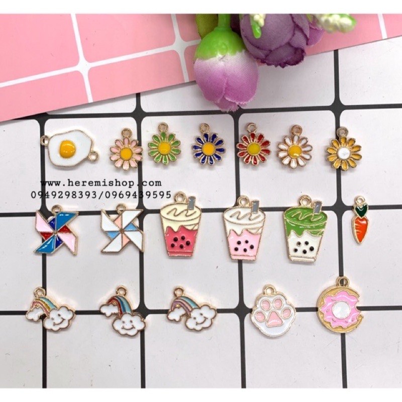 Mặt cartoon làm vòng