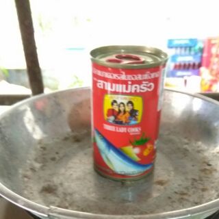 cá hộp 3 cô gái