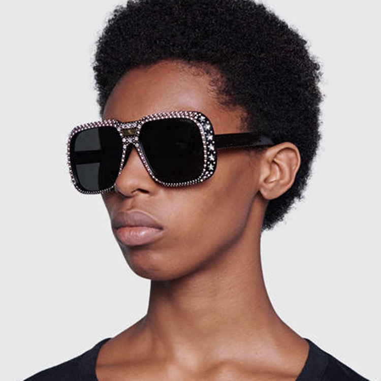 Kính mát tròng lớn đính ngôi sao thời trang dành cho nữ