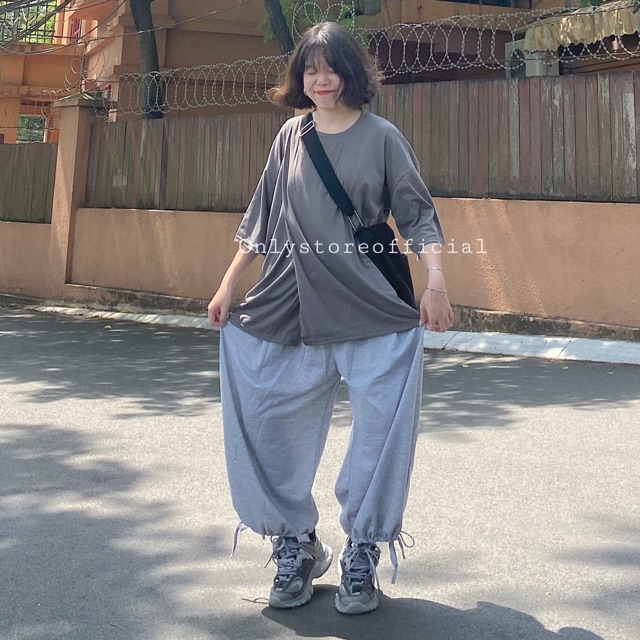 Set áo xẻ vạt+quần ống siêu rộng, nhận hàng có vấn đề liên hệ shop trước khi đánh giá