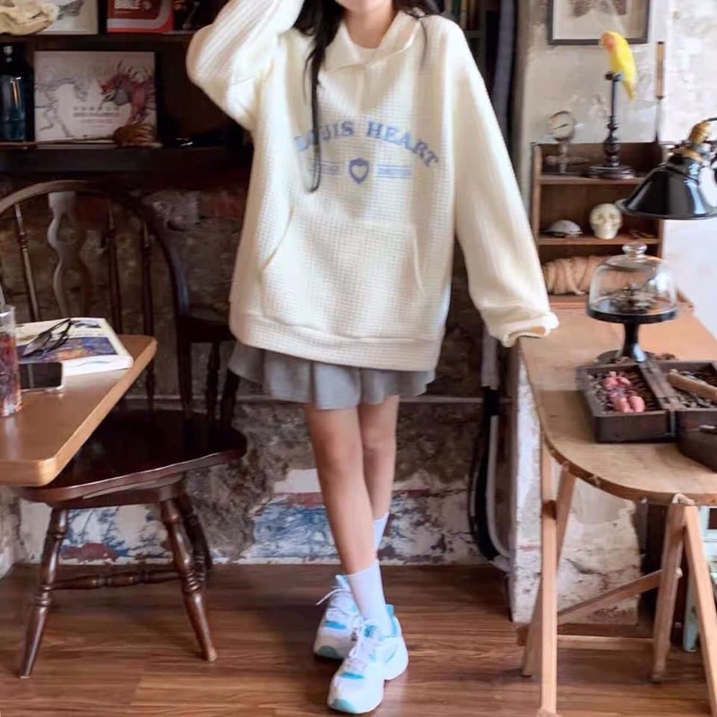 Áo polo len xốp thêu heart | BigBuy360 - bigbuy360.vn