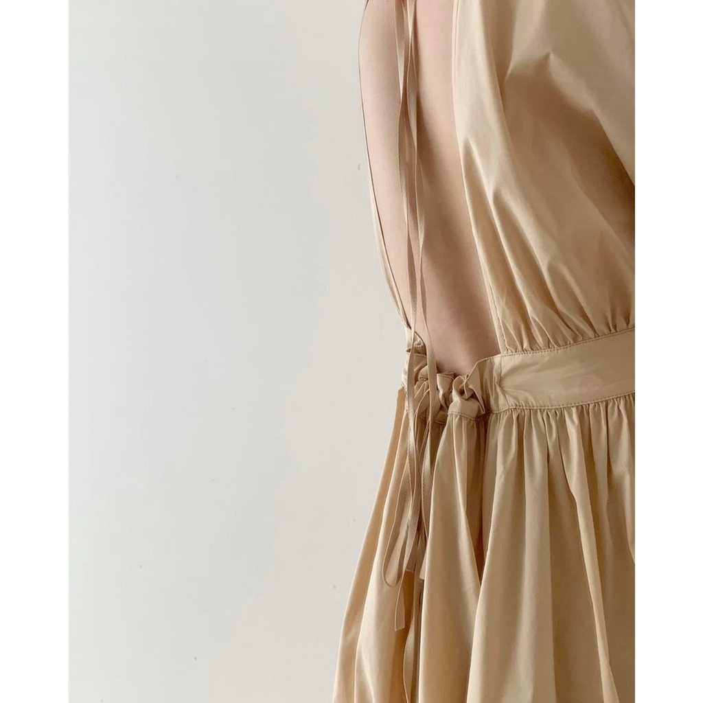 VÁY RUMI DRESS HỞ LƯNG BE