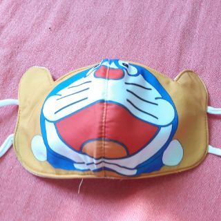khẩu trang Đoraemon