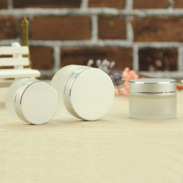 Hủ đựng nước rửa cọ -lưu Huỳnh -kem mỹ phẩm