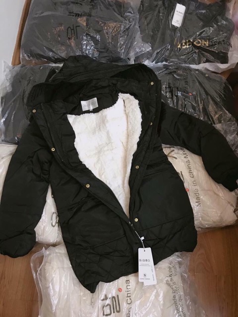 Áo khoác phao lót lông cừu siêu ấm | BigBuy360 - bigbuy360.vn