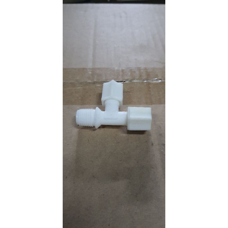 Tê lệch ren 13 ra dây 6 (có ốc xoáy)
