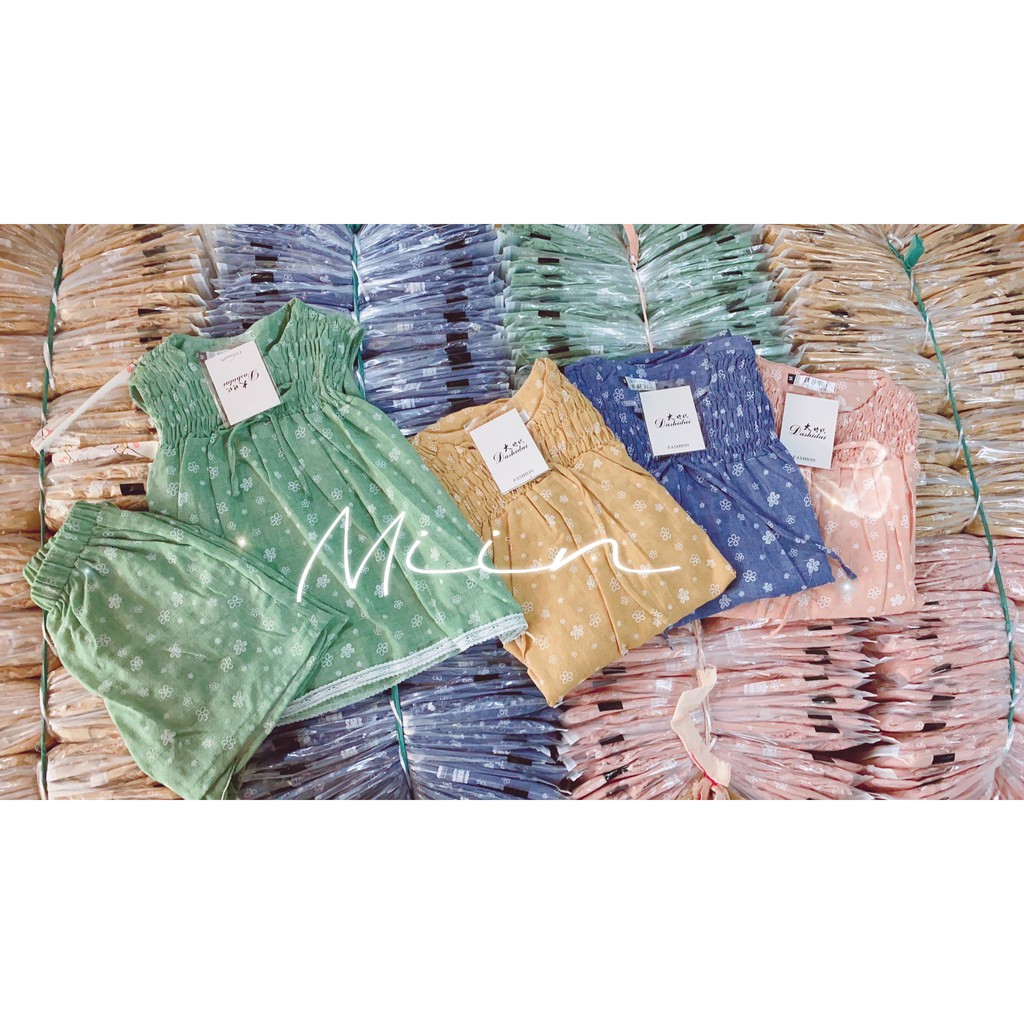 Set Bộ Đồ Ở Nhà Hoa Nhí Viền Ren Màu Vàng | BigBuy360 - bigbuy360.vn