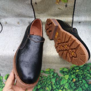 Giày đốc lười đế kếp chống đinh