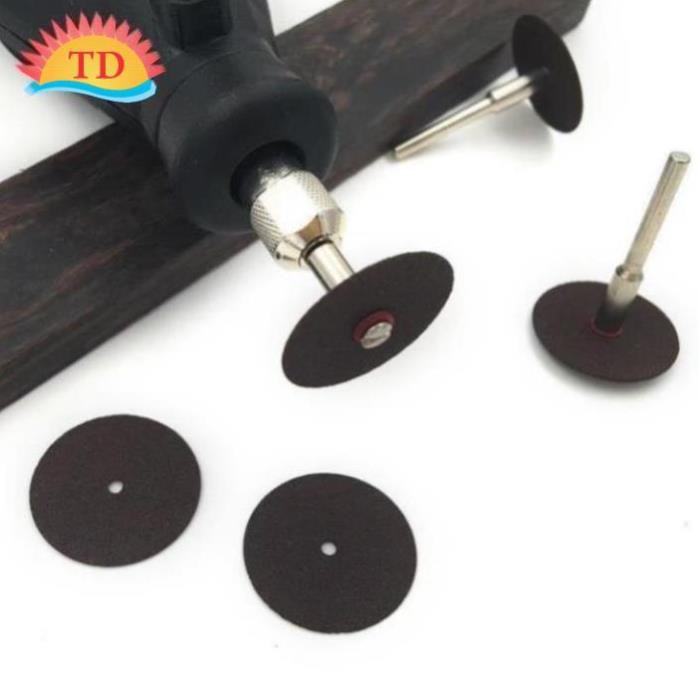 6 dĩa cưa cắt nhôm sắt và 6 đĩa cắt nhựa gỗ kèm 1  trục dùng cho máy khoan mài khắc mini