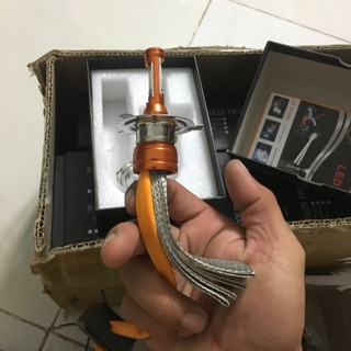 Đèn led 2 tim tản nhiệt đuôi công cho xe máy 2018