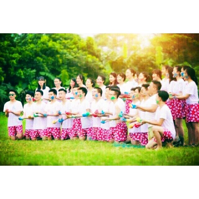 Bột màu ném nhiều màu