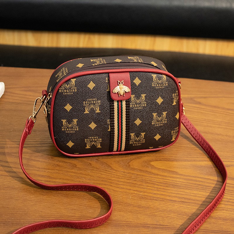 Túi đeo chéo túi đeo vai nữ ong vàng phong cách Hàn Quốc thời trang V4 | BigBuy360 - bigbuy360.vn