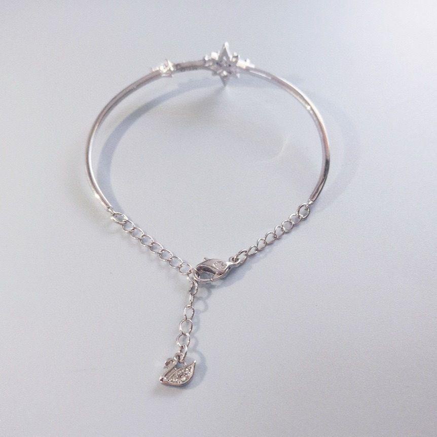 Vòng Tay SWAROVSKI Hình Ngôi Sao Lãng Mạn Thời Trang Cho Nữ