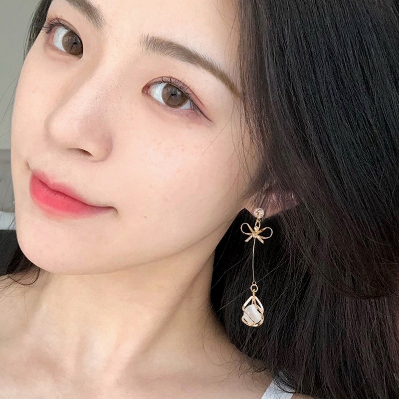 Khuyên Tai Dài Đính Đá Opal Hình Tròn Đơn Giản Dành Cho Nữ