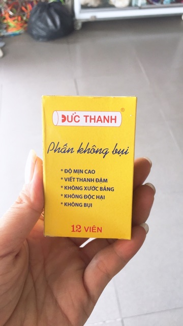 Phấn viết bảng học sinh