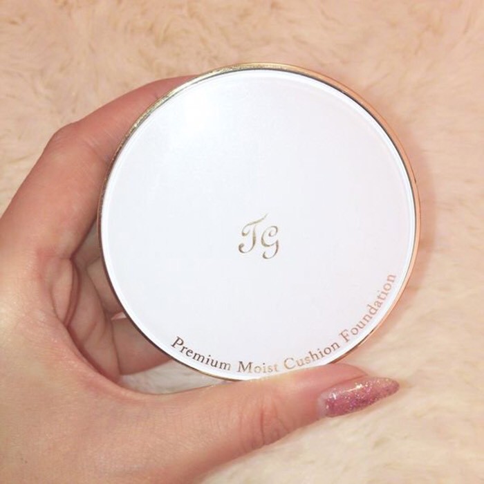 Phấn nước Premium Cushion Foundation Moist/Matte Tiara Girl TG Nhật Bản cung cấp dinh dưỡng và độ ẩm duy trì làn da mềm | BigBuy360 - bigbuy360.vn