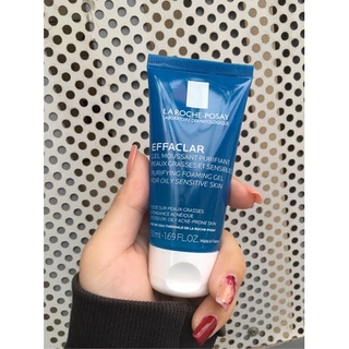 Sữa rửa mặt LARoche Poáy Effaclar