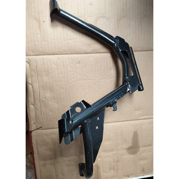 CHÂN GIỮA XỊN BÓC SH125 - 150