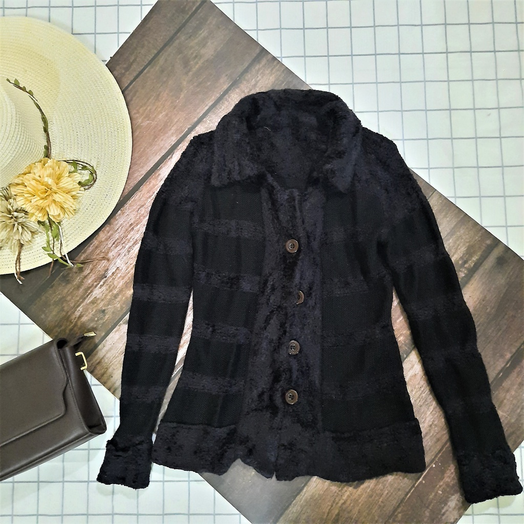 Khoác đen cardigan - Thanh lý cá nhân áo cardigan phối lông tầng - Đen2-ALK
