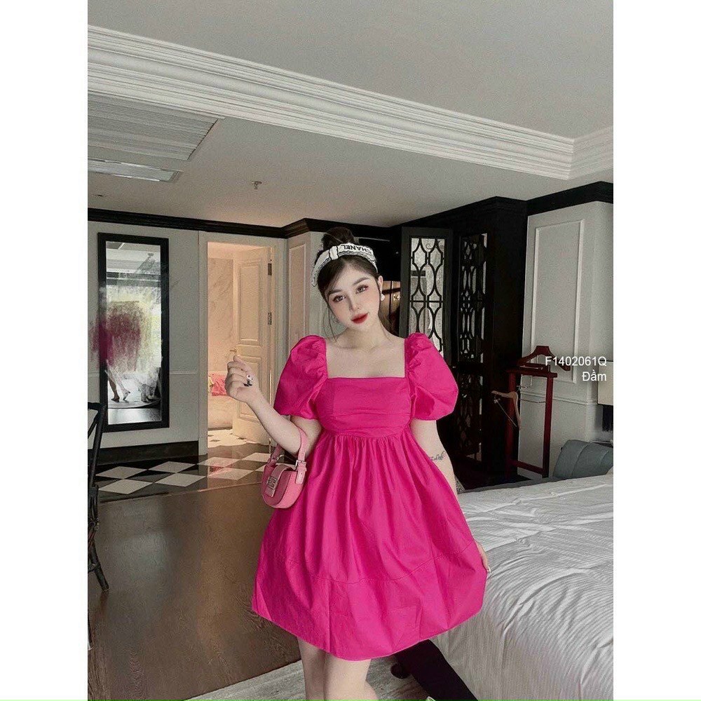 đầm baby lụa chéo cổ vuông kiểu hở lưng tay ngắn bồng