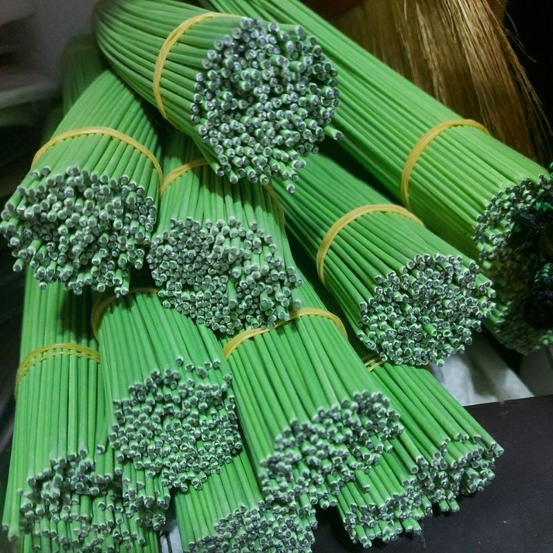 1kg kẽm cành,cắm hoa sáp ,hoa giấy ,hoa lụa