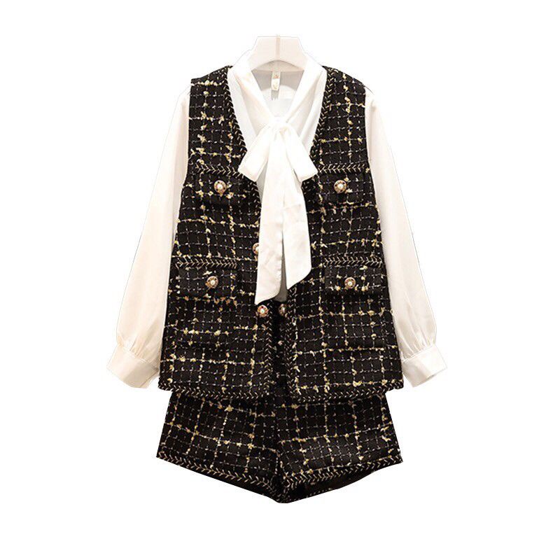Áo gile và quần màu đen nhũ vải dạ tweed