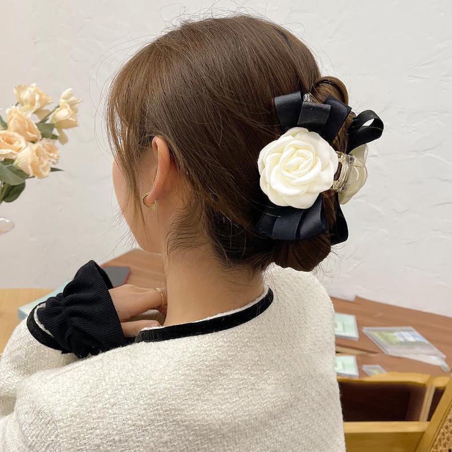 Kẹp Tóc Đính Hoa Trà Và Nơ Kiểu Hàn Quốc Mới