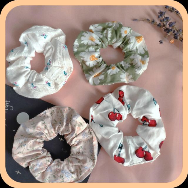 Dây buộc tóc Scrunchies họa tiết hoa daisy, hoa nhí, cherry cực xinh - Chun tóc vải đa năng làm vòng tay cá tính