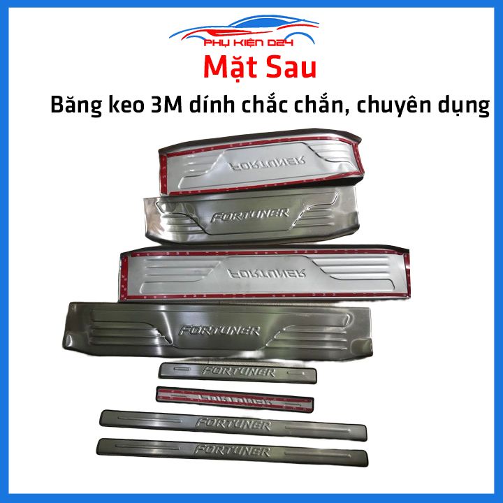 Bộ ốp bậc cửa trong ngoài Fortuner 2006-20017-2008-2009-2010-2011-2012-2013-2014-2015 Inox chống trầy trang trí xe